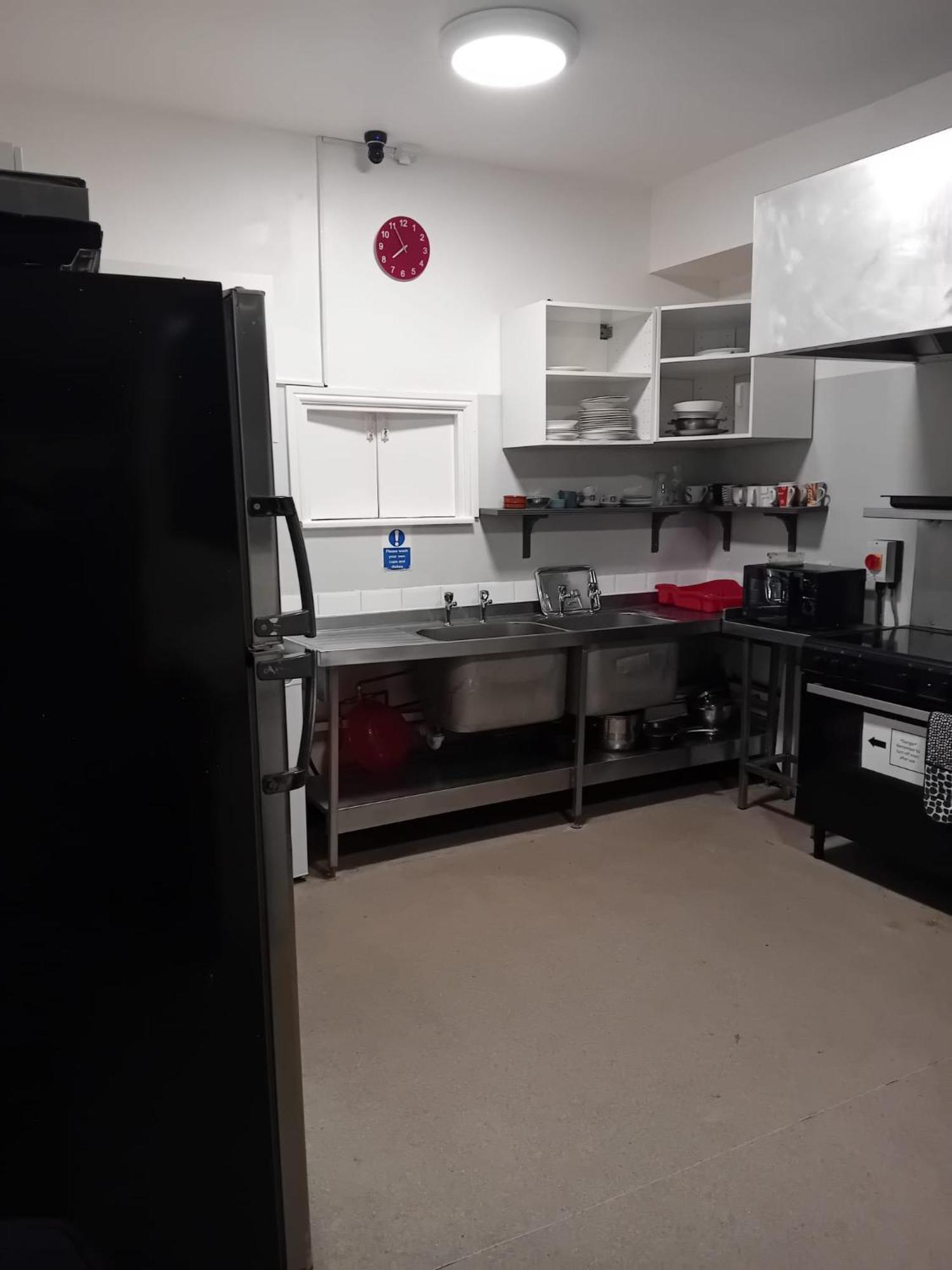 Double-rooms Free Street Parking Near Lfc * Liverpool
