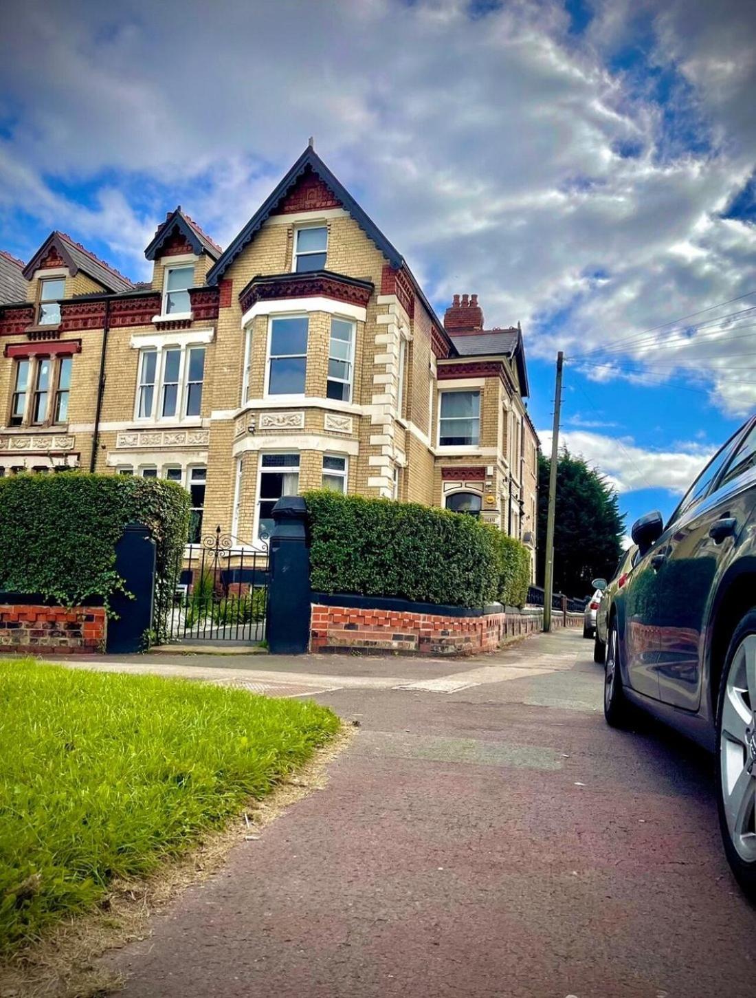 Bed & Breakfast Double-rooms Free Street Parking Near Lfc Liverpool